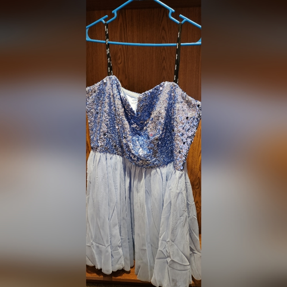 BRAND NEW STRAPLESS BABY BLUE SPARKLE SEQUIN TOP TULLE DRESS